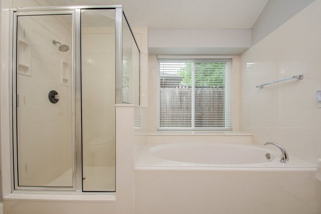 Photo - 13639 Harpers Bridge Dr