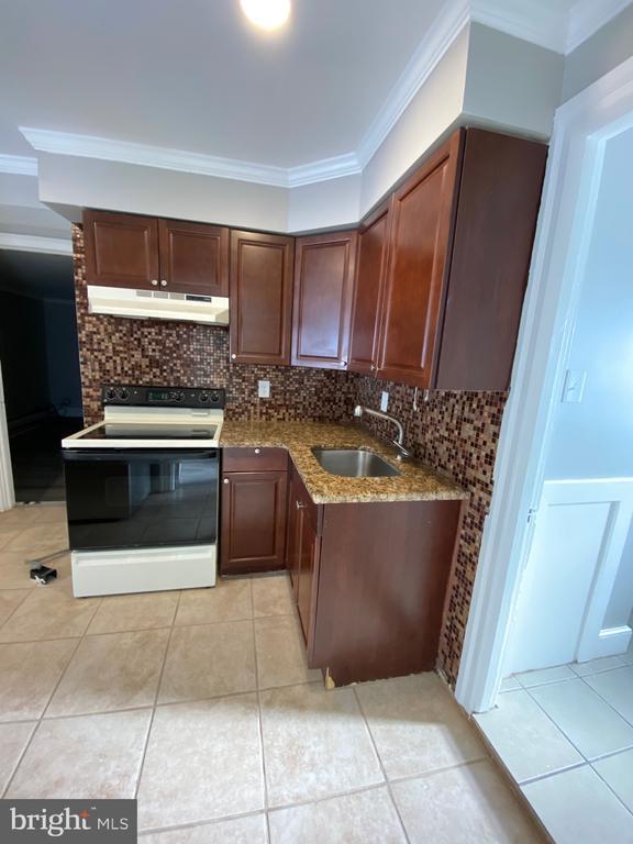 Photo - 454 Walnut St Unidad 1