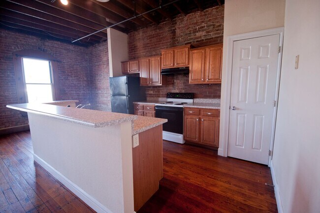 Photo - Market 202 Unit M 202