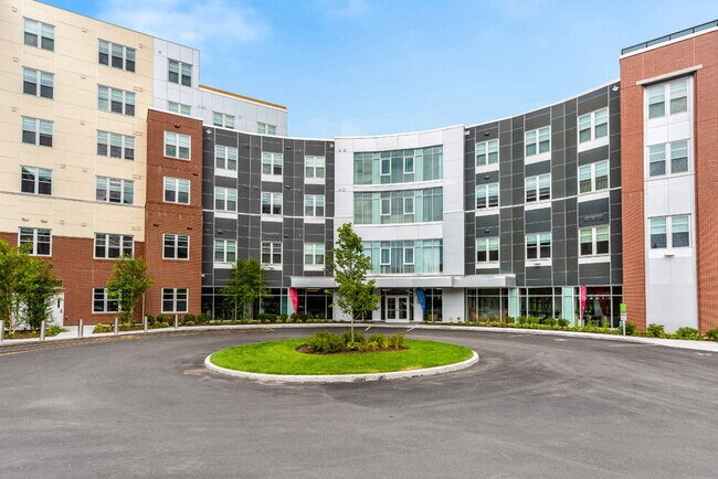 Building Photo - Chic Urban Living: Spacious 1-Bedroom Apar... Rental