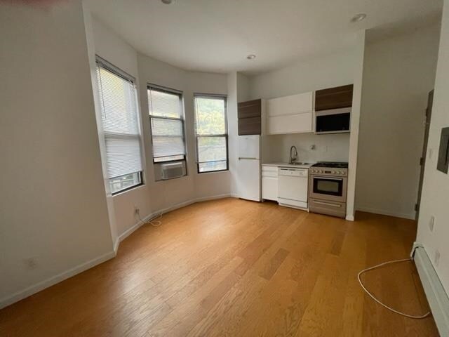 Photo - 193 Ogden Ave. Unit 2E