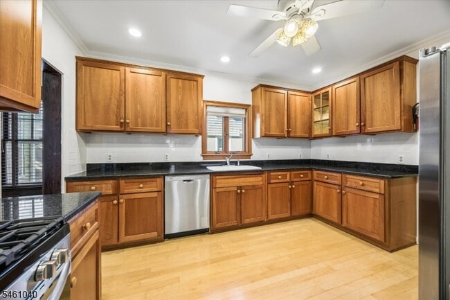 44 Walnut Crescent