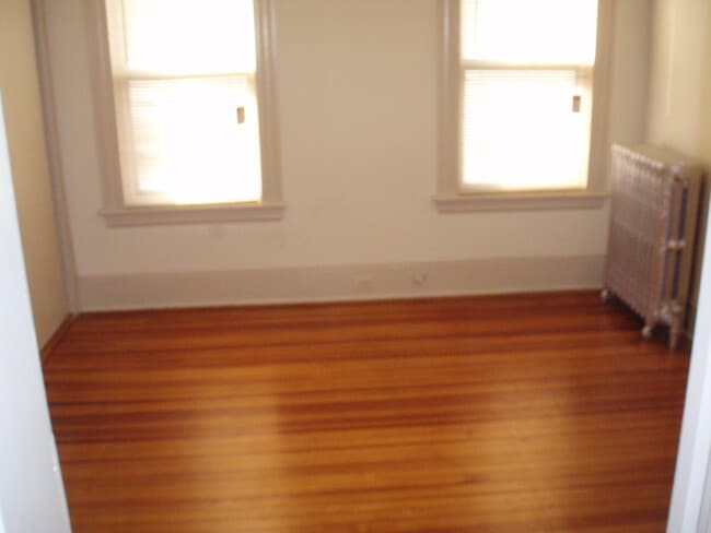 82 Porter St Unidad 2ND FLOOR