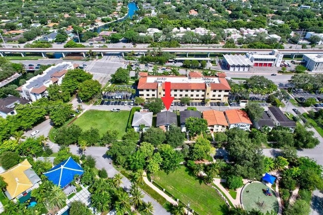 Photo - 539 Menendez Ave