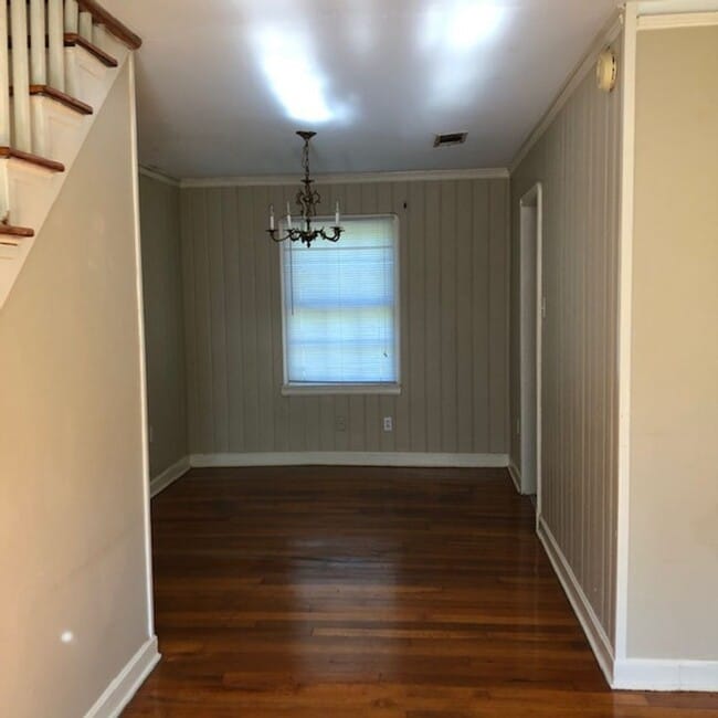 Photo - Great location in Garden District seconds from Downtown and LSU.
