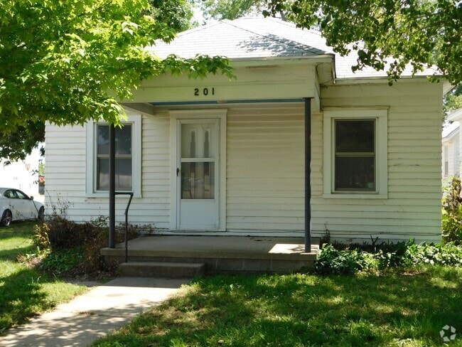Building Photo - 201 W Olive Ave Rental