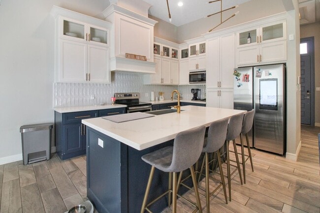 Photo - 4005 Water Lily Ave