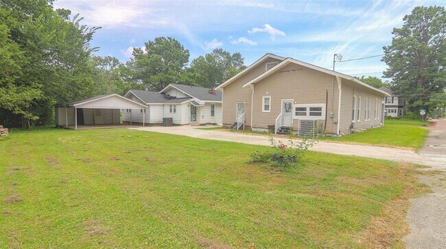 Photo - 435 Lexington Ave