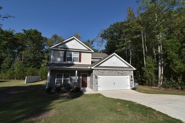 Photo - 163 Rosemount
