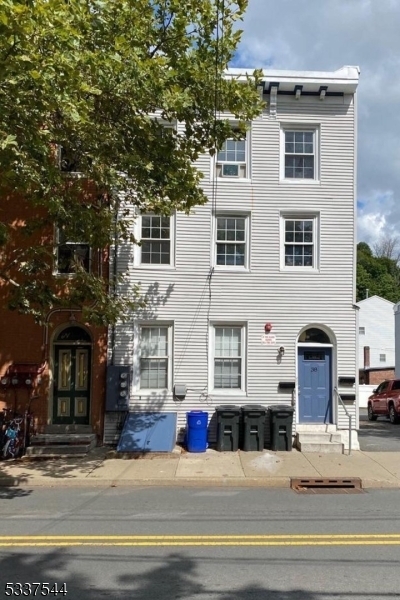 Photo - 38 N Main St Apartment Unit 3