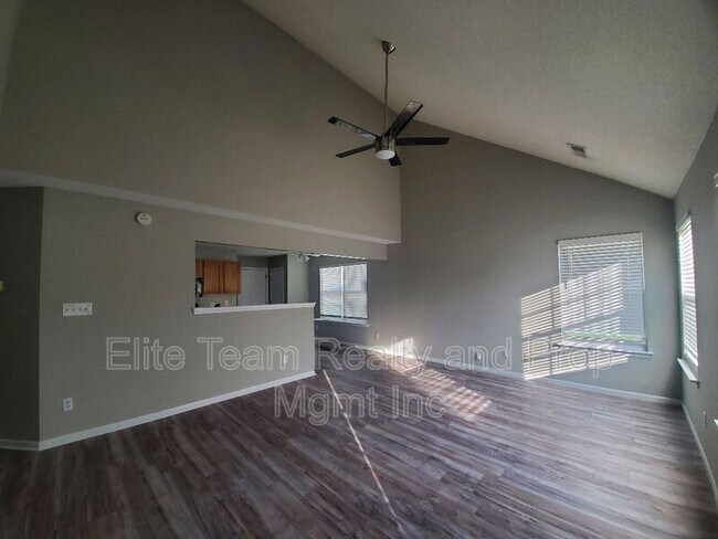 Photo - 10623 Campion Ct