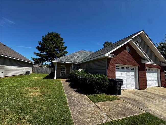 Building Photo - 185 Pine Meadows Cir Rental