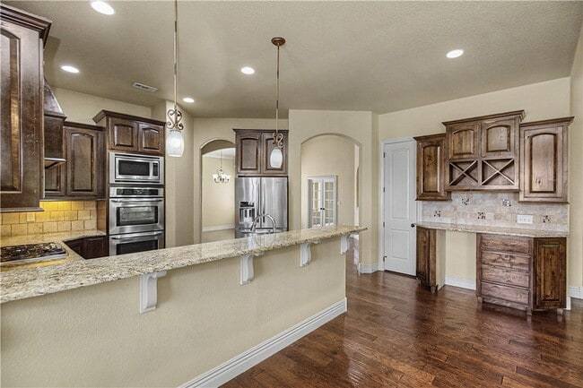 Photo - 6600 Willowridge Ln