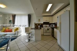 Photo - 3500 Coral Wy Unit 514