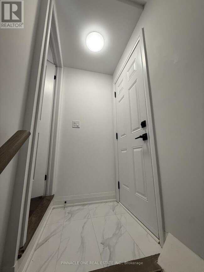 Photo - 83 Chelliah Ct