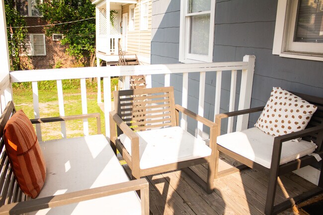 Photo - 1843 Devine St Unit 1