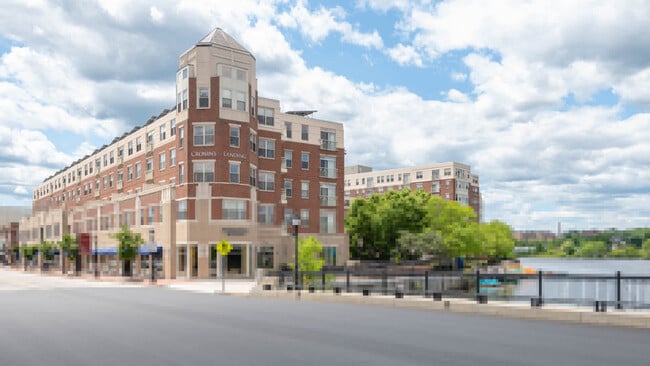 Photo - 25 Crescent St Unit 314