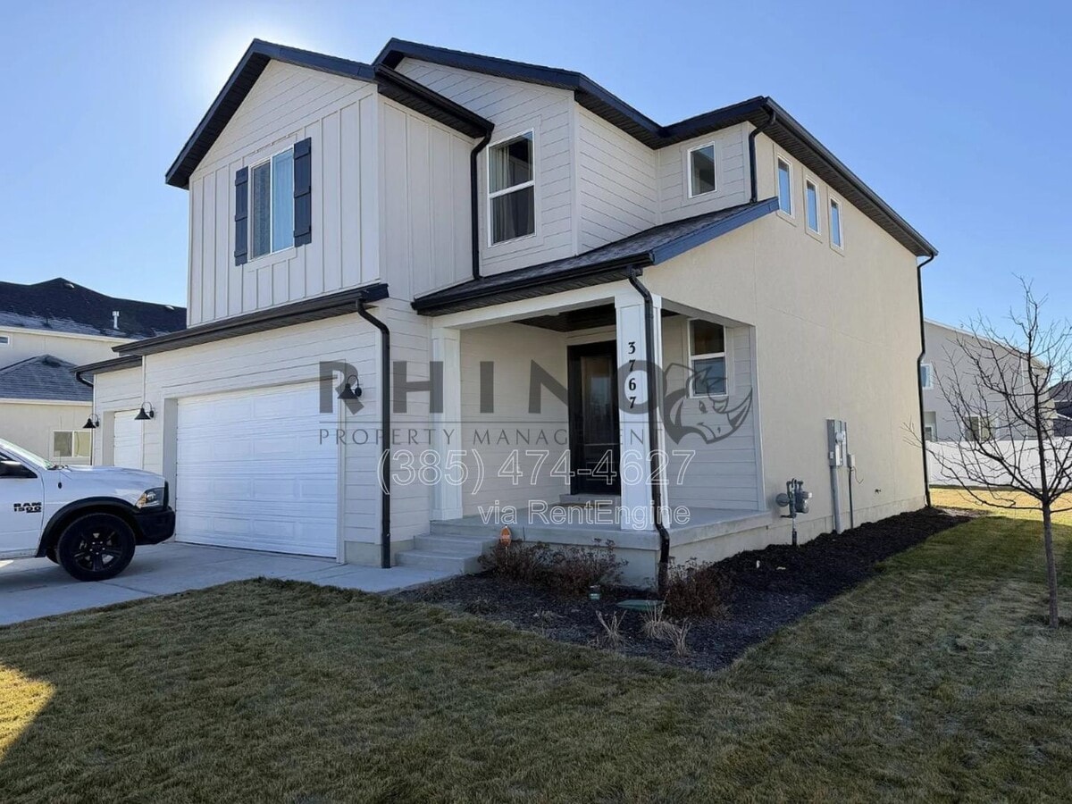 Photo - 3767 N Hannah St