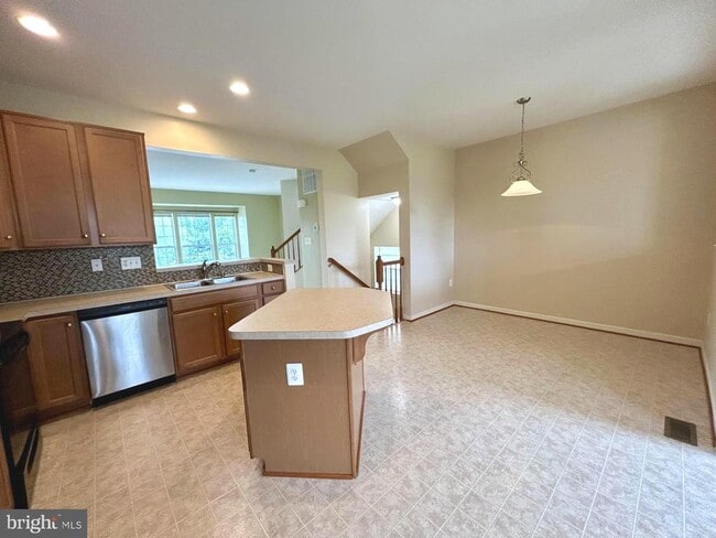 Photo - 190 Monte Carlo Way