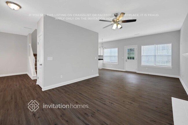 Photo - 409 Barkley Ct