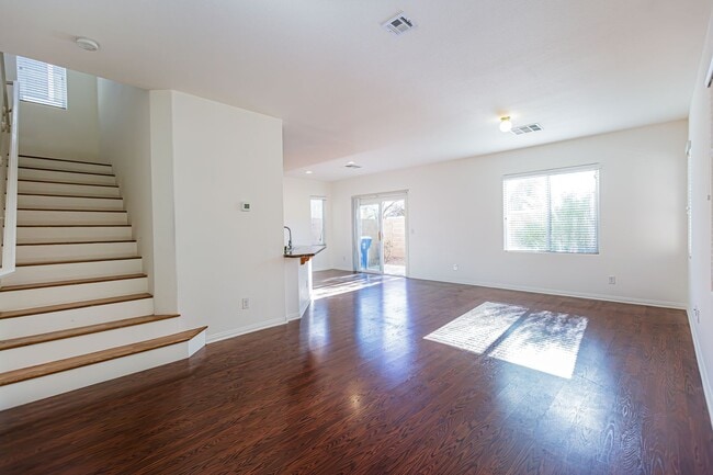 Photo - Beautiful 2 story Home