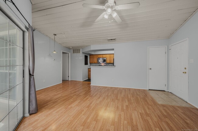 Photo - 33 Crown Knoll Ct Unidad 64