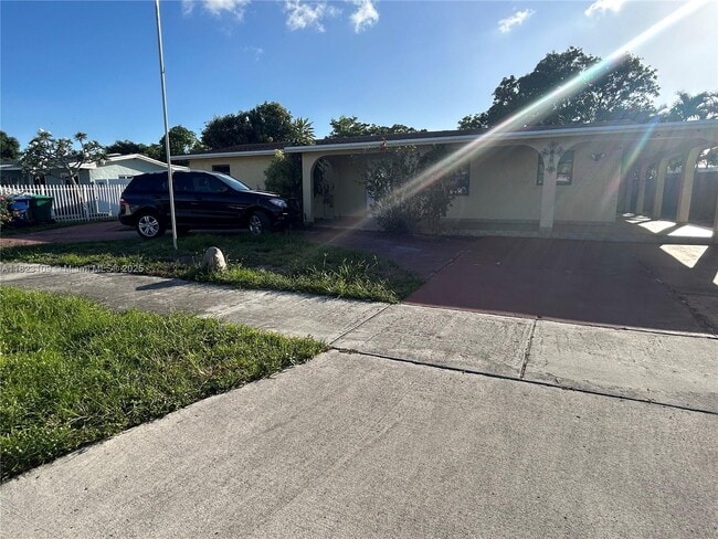 Photo - 19710 NW 51st Ave House