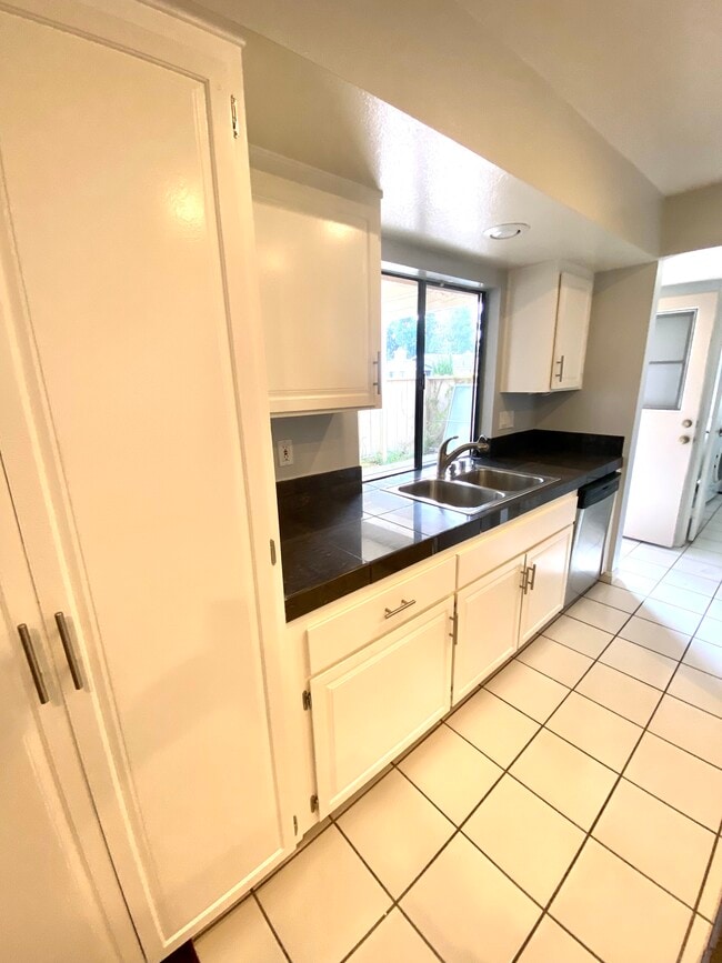 Photo - 7951 Camino Tranquilo