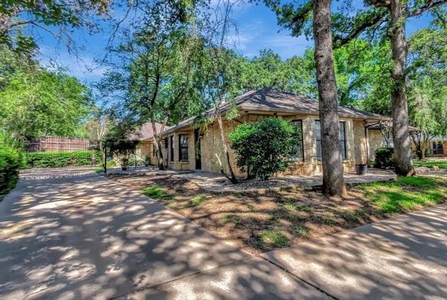 Photo - 1132 Sunrise Dr