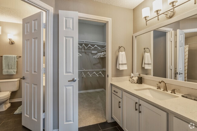1BR,1BA - 800SF A3 - Bathroom