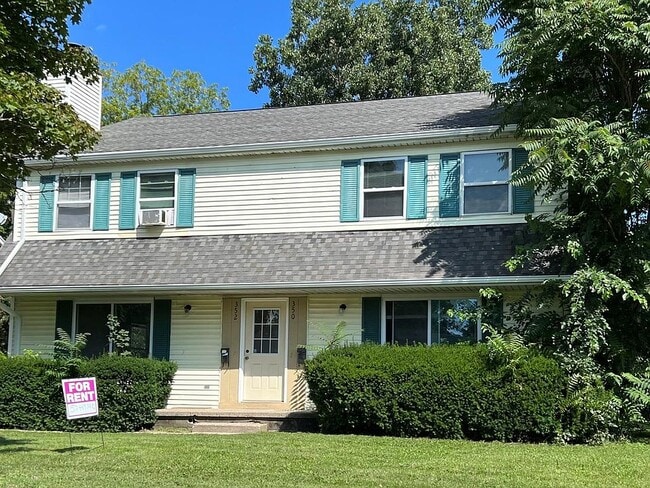Building Photo - 350 Spartan Ave Rental
