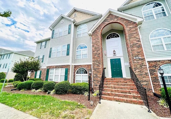 Photo - 3481 Forestdale Dr Unit 2A