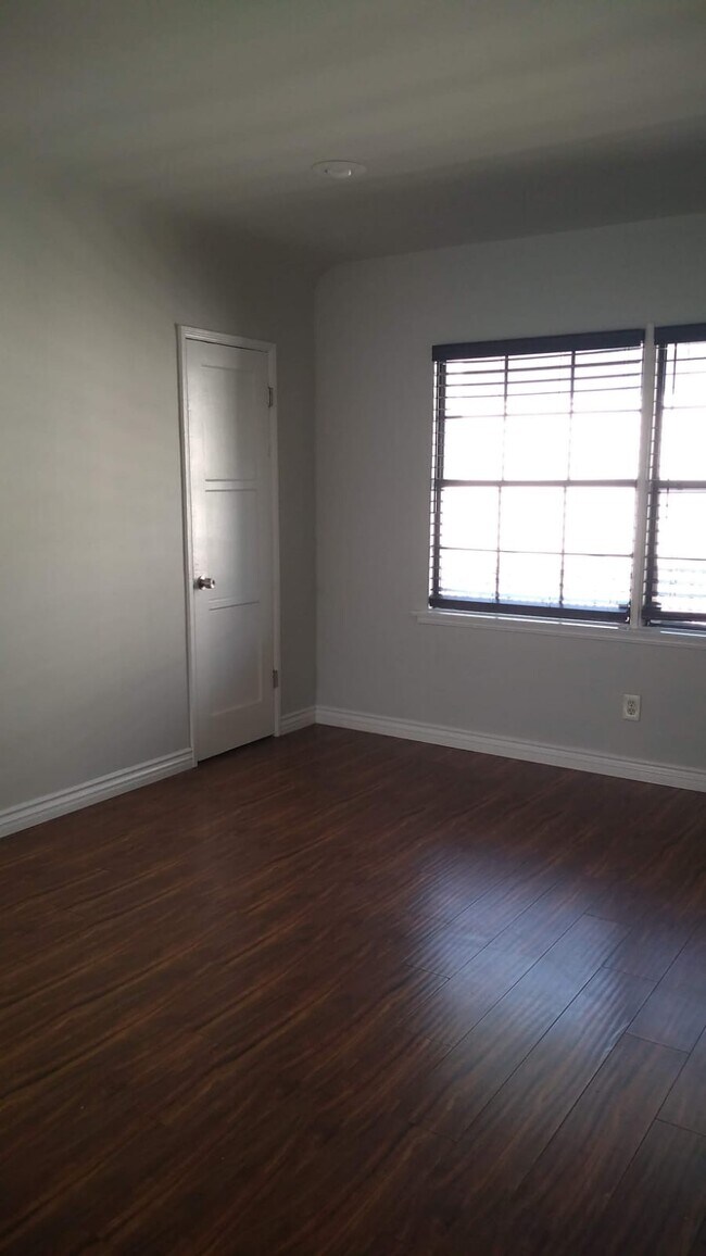 New unit - 1233 Gordon St