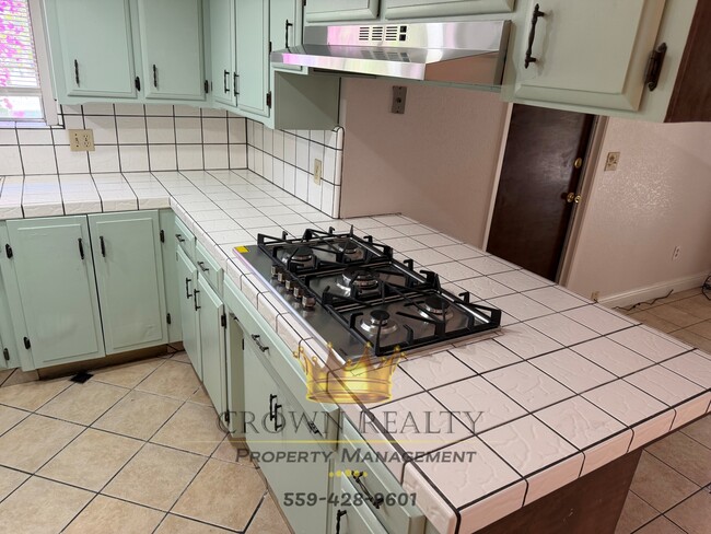 Photo - 1411 W Westfield Ave