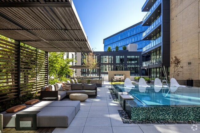 Building Photo - The Crescent Rental