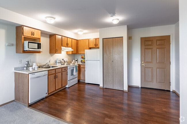 1BR, 1BA - 545SF - Kitchen - Vintage at Holly Village Seniors