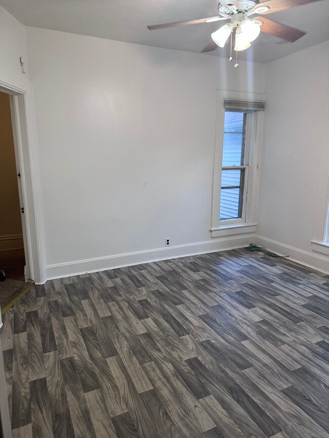 Photo - 914 Wisconsin Ave Unit 2