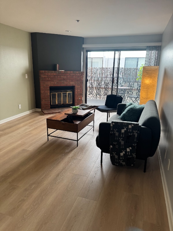 Photo - 12712 Moorpark St Unit 102