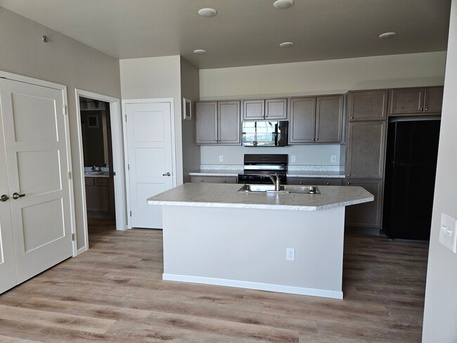 Photo - Mary's Heights Apartments