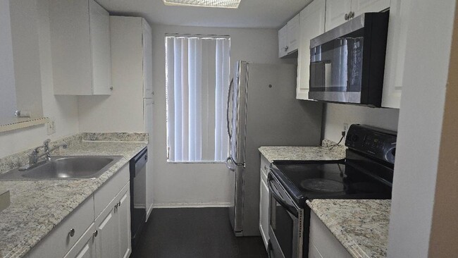 Photo - 3194 Coral Lake Ln Unit 3194