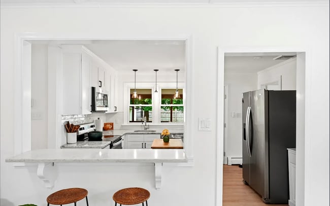 Photo - 135 Longshore Ave