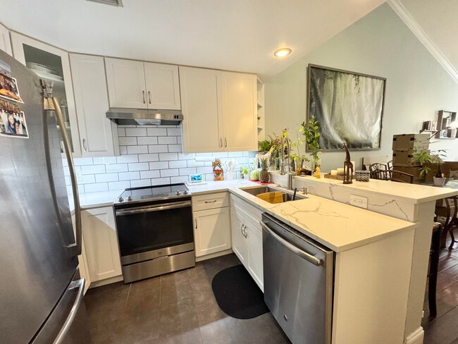 Photo - 7174 Sportsman Dr