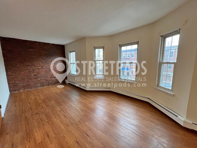 62 S Huntington Ave Unit 11