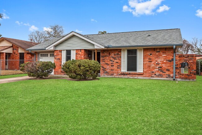 Photo - 6311 Bluestone Dr