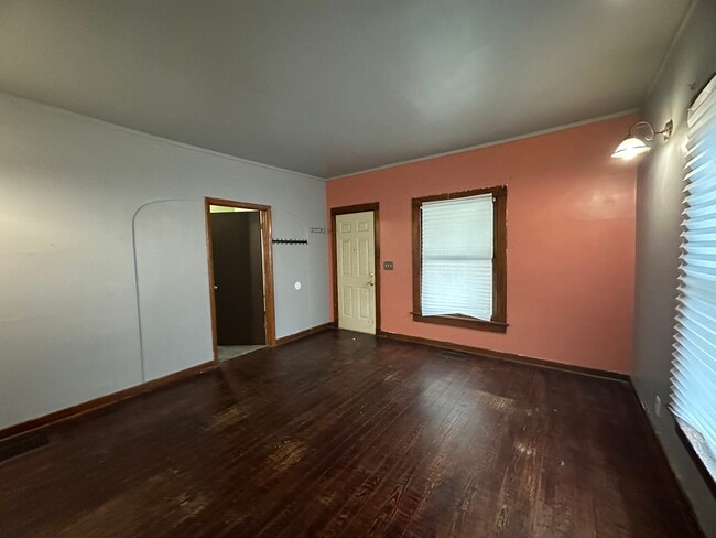 Photo - 101 S Buchanan St