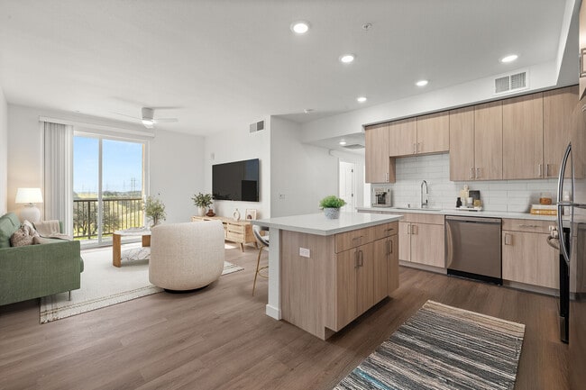 Photo - Verdell Pointe