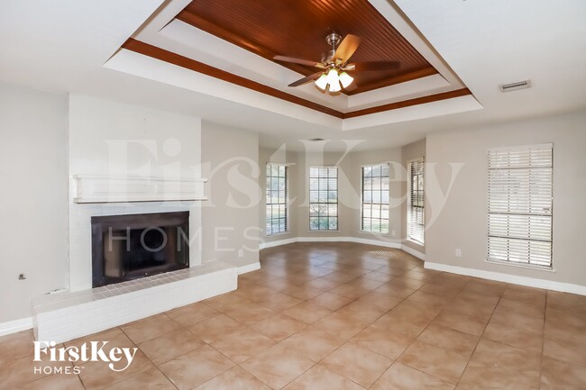 Photo - 6611 Gleneagles Dr