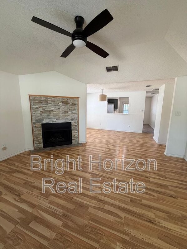 Photo - 3006 Post Oak Dr