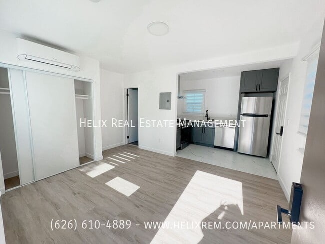 Building Photo - 1712 N Sierra Bonita Ave Rental