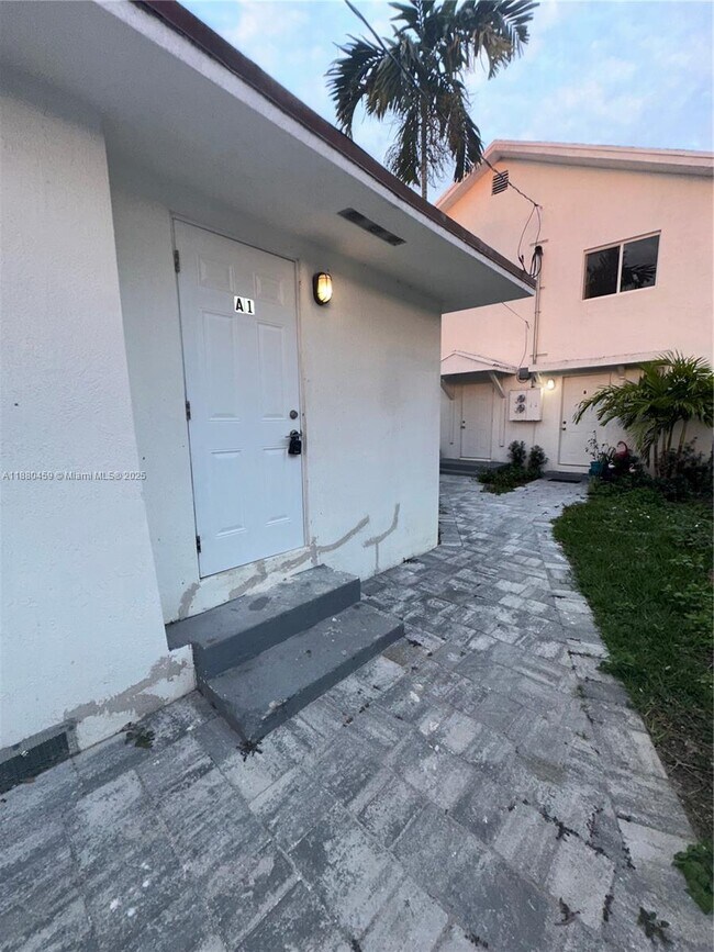 Photo - 3123 NW 22nd Ct Unit A-1